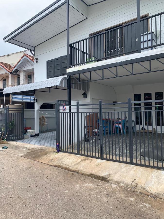 Udon House Leilighet Udon Thani Eksteriør bilde